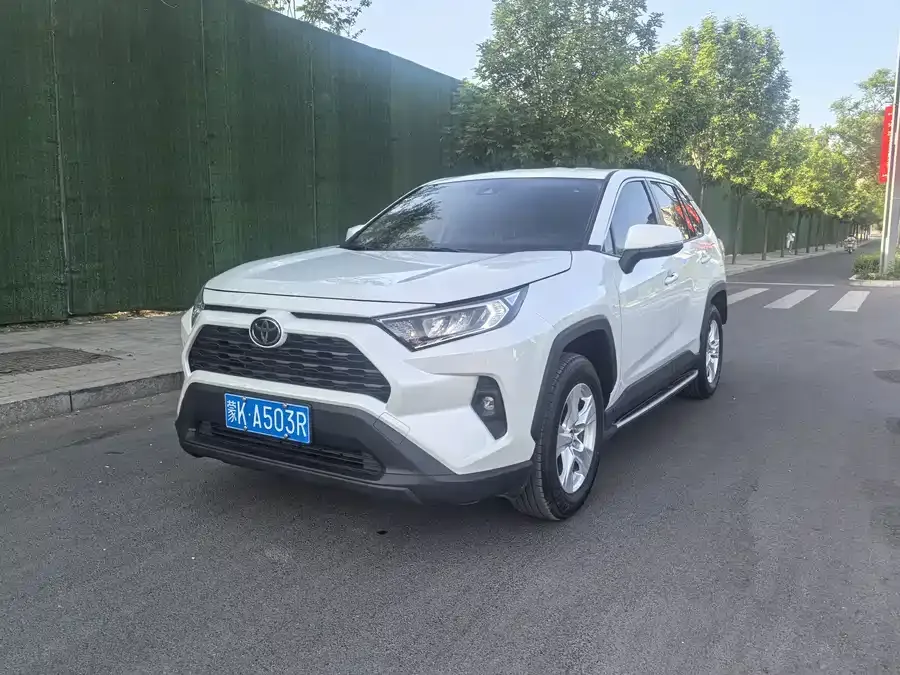 Toyota RAV4 2024