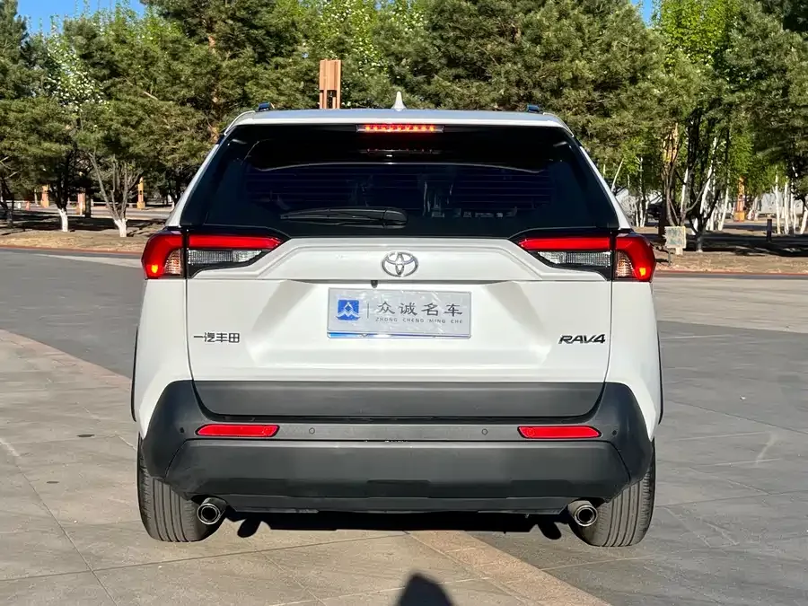 Toyota RAV4 RAV4 Rongfang 2023 2.0L CVT 2WD Urban Edition 2025 — миниатюра 5