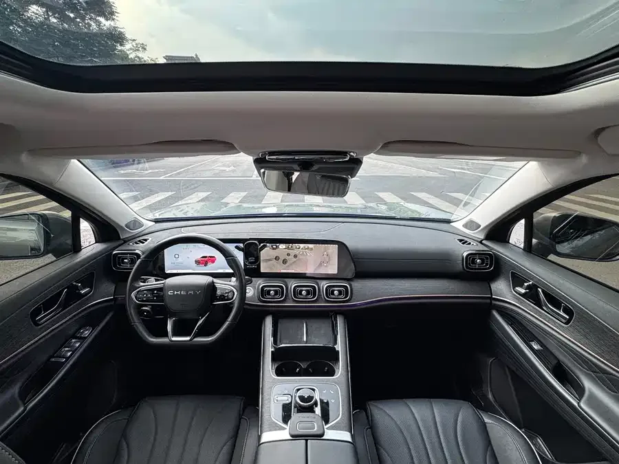 Chery Tiggo 9 Tiggo 9 2023 2.0T dual-clutch 2WD premium version 5 seats 2023 — миниатюра 3