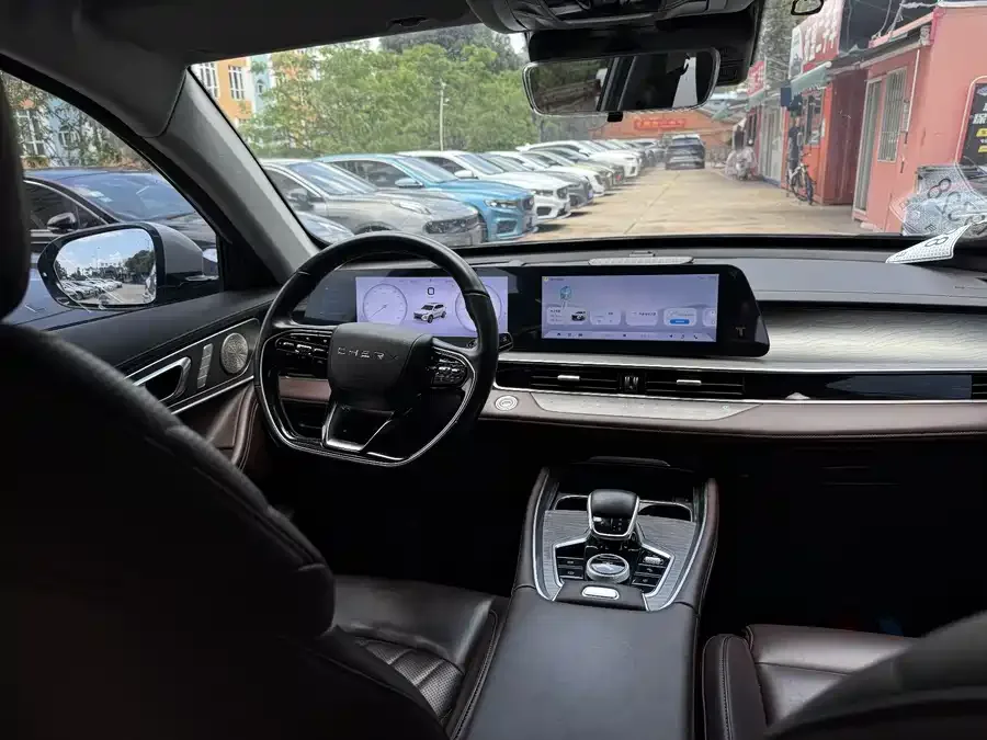 Chery Tiggo 8 Pro Tiggo 8 PRO 2024 Champion Edition 390T 2WD Peak Edition 7 seats 2024 — миниатюра 2