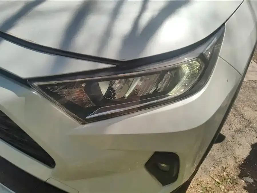 Toyota RAV4 RAV4 Rongfang 2024 2.0L CVT 2WD Urban Edition 2025 — миниатюра 5