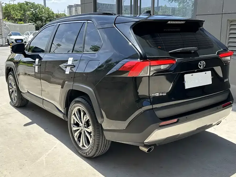 Toyota RAV4 RAV4 Rongfang 2023 2.0L CVT 2WD Fashion PLUS Edition 2024 — миниатюра 4