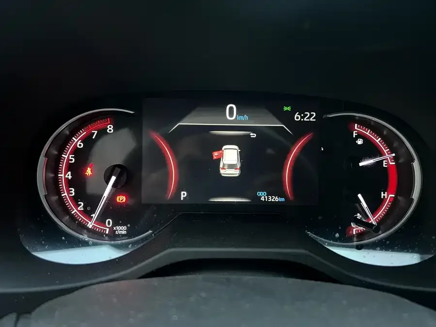 Toyota RAV4 RAV4 Rongfang 2022 2.0L CVT 2WD Fashion PLUS Edition 2022 — миниатюра 5