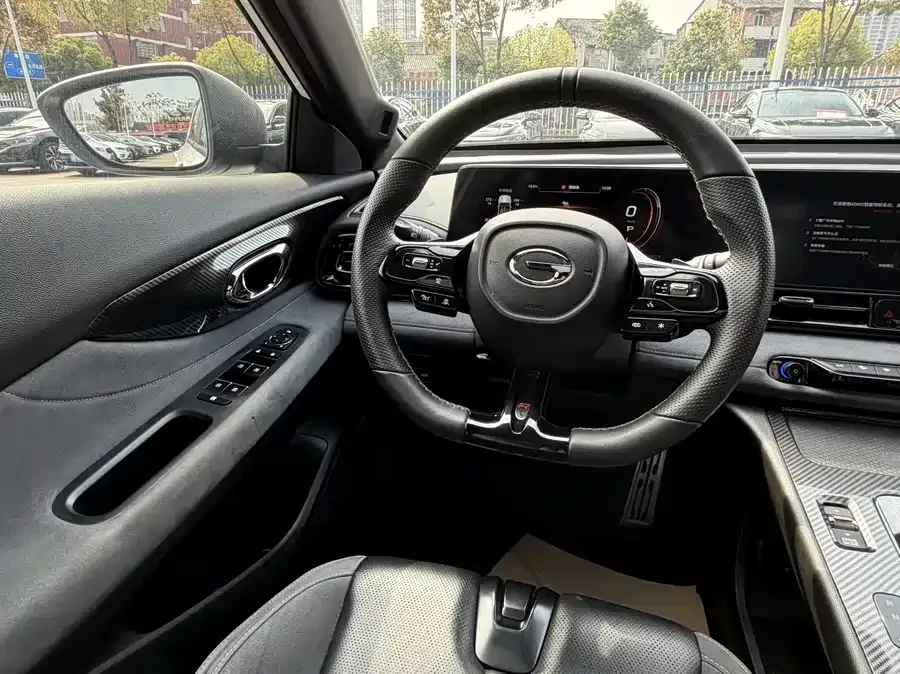 GAC Trumpchi Shadow Leopard Shadow Leopard 2023 400T Automatic R MAX 2023 — миниатюра 3