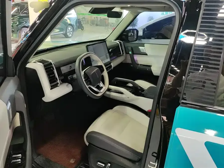iCAR 03 iCAR 03 2024 501km 4WD long range advanced version 2024 — миниатюра 3
