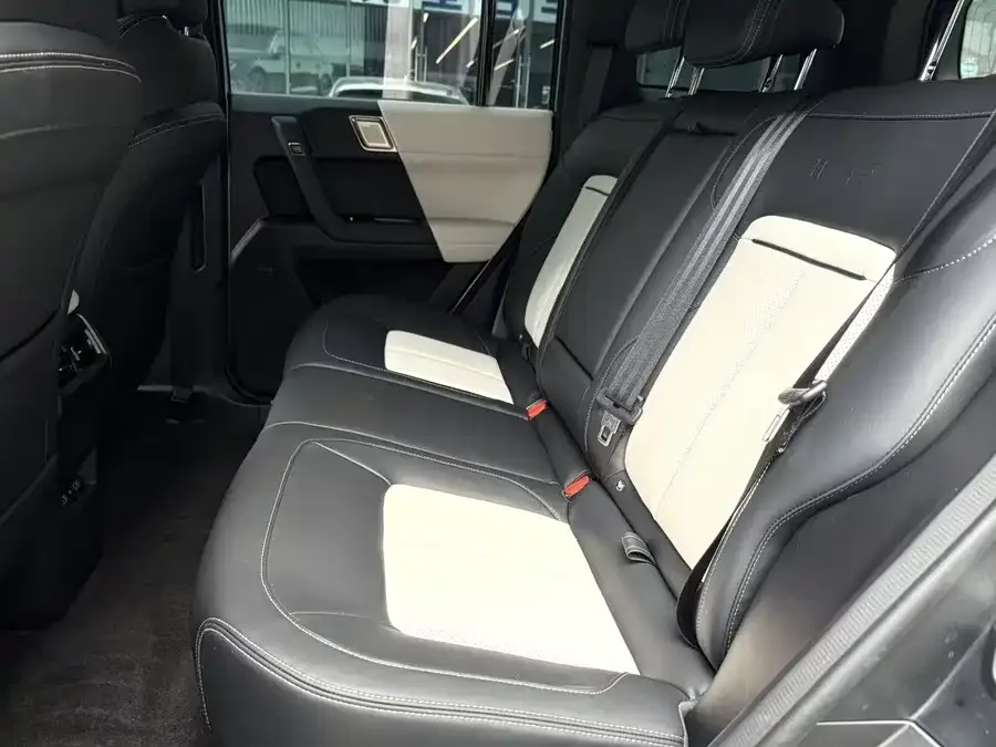 iCAR 03T iCAR 03T 2024 501km 4WD long range version 2024 — миниатюра 5
