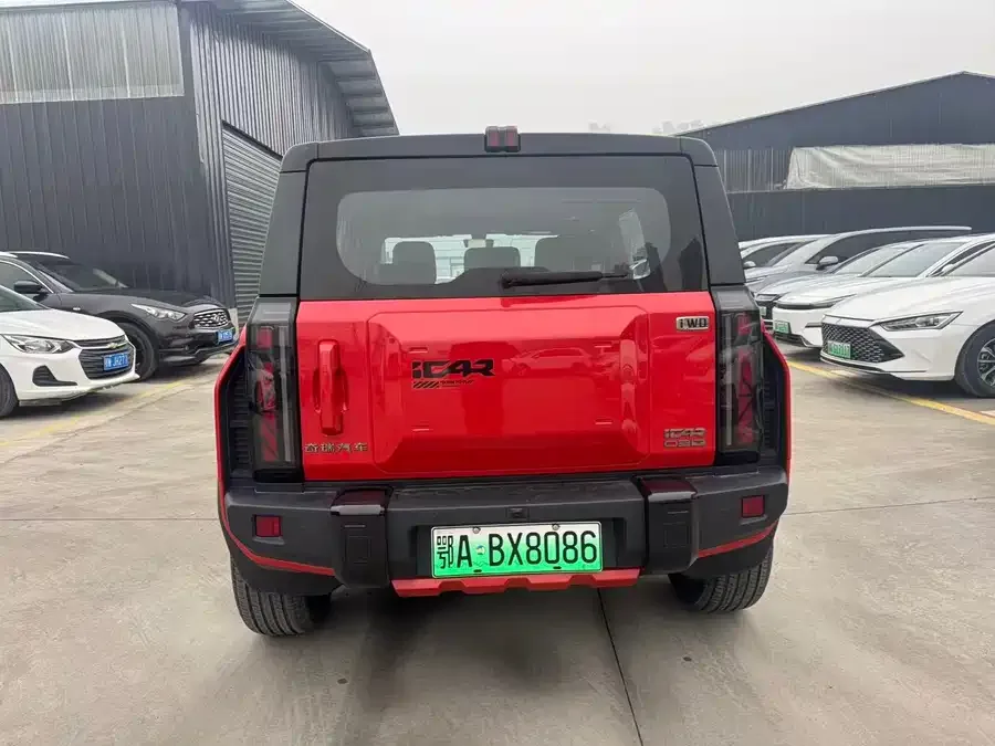 iCAR 03T iCAR 03T 2024 501km 4WD long range version 2025 — миниатюра 2