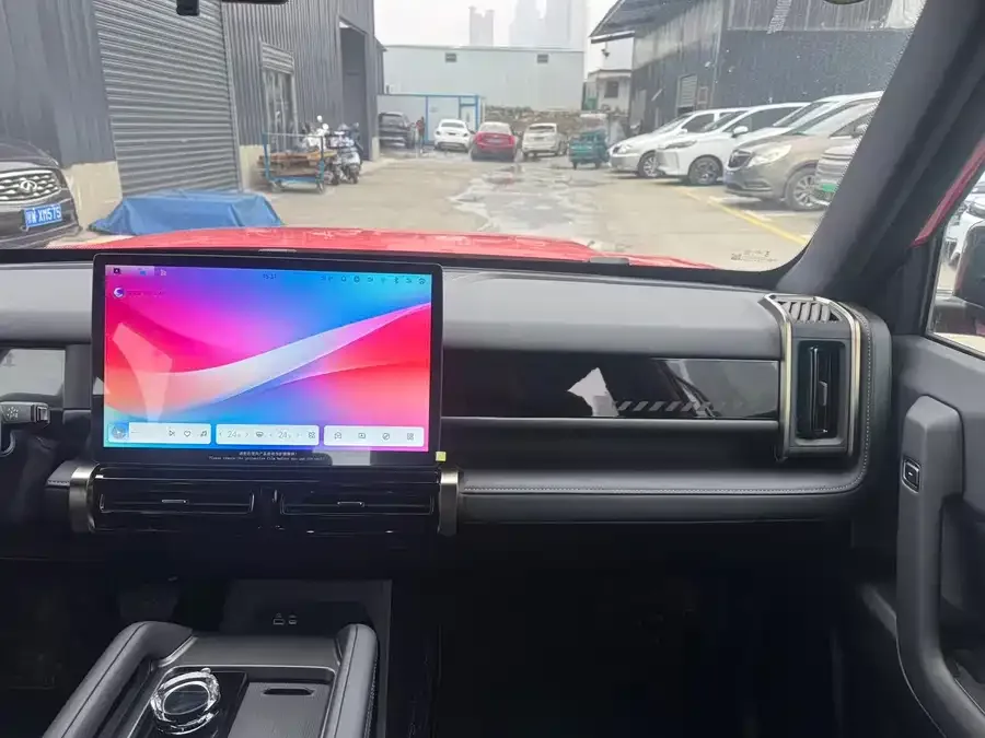 iCAR 03T iCAR 03T 2024 501km 4WD long range version 2025 — миниатюра 4
