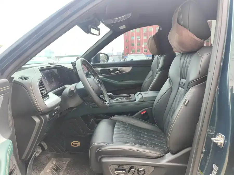 GAC Trumpchi GS8 Trumpchi GS8 2022 Dual Engine Series 2.0TM 2WD Premium Edition (6 seats) 2022 — миниатюра 2