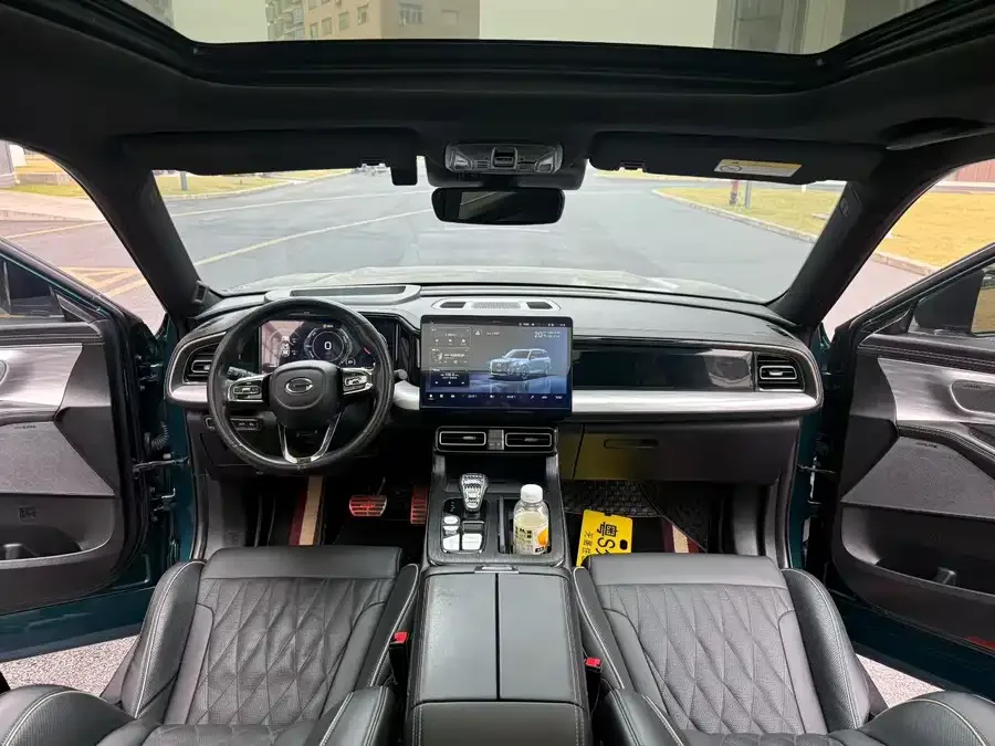 GAC Trumpchi GS8 Trumpchi GS8 2022 Dual Engine Series 2.0TM 4WD Premium Edition (6 seats) 2022 — миниатюра 2