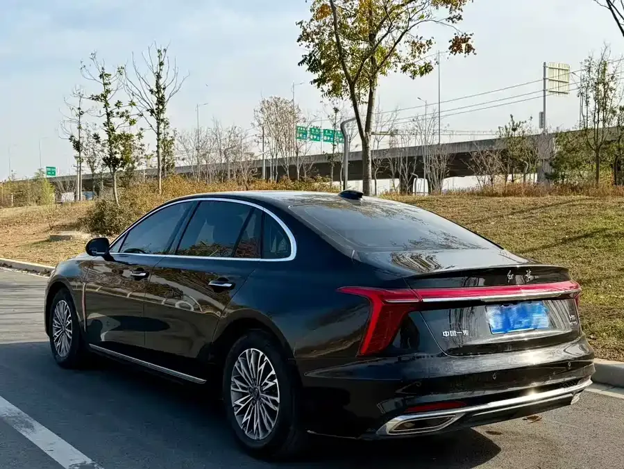 Hongqi H5 Hongqi H5 2024 1.5T DCT Zhilian Qiyun Edition 2024 — миниатюра 5