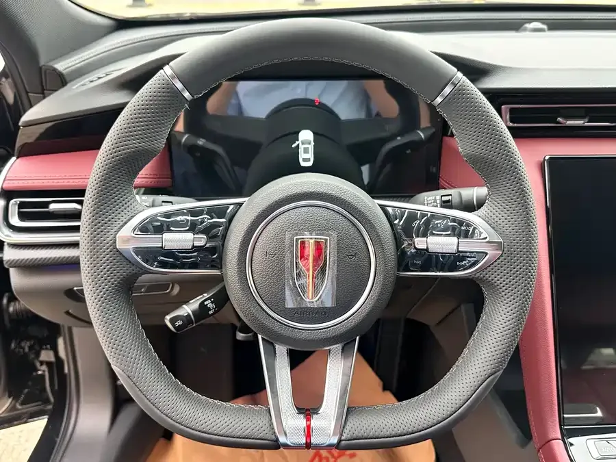 Hongqi H5 Hongqi H5 2025 2.0T Automatic Shadow 2 Millionth Commemorative Edition 2026 — миниатюра 3