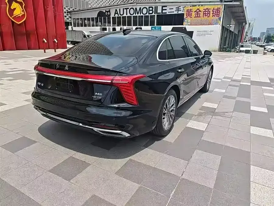Hongqi H5 Hongqi H5 2023 2.0T Automatic Intelligent Connection Flagship Chang Edition 2022 — миниатюра 3