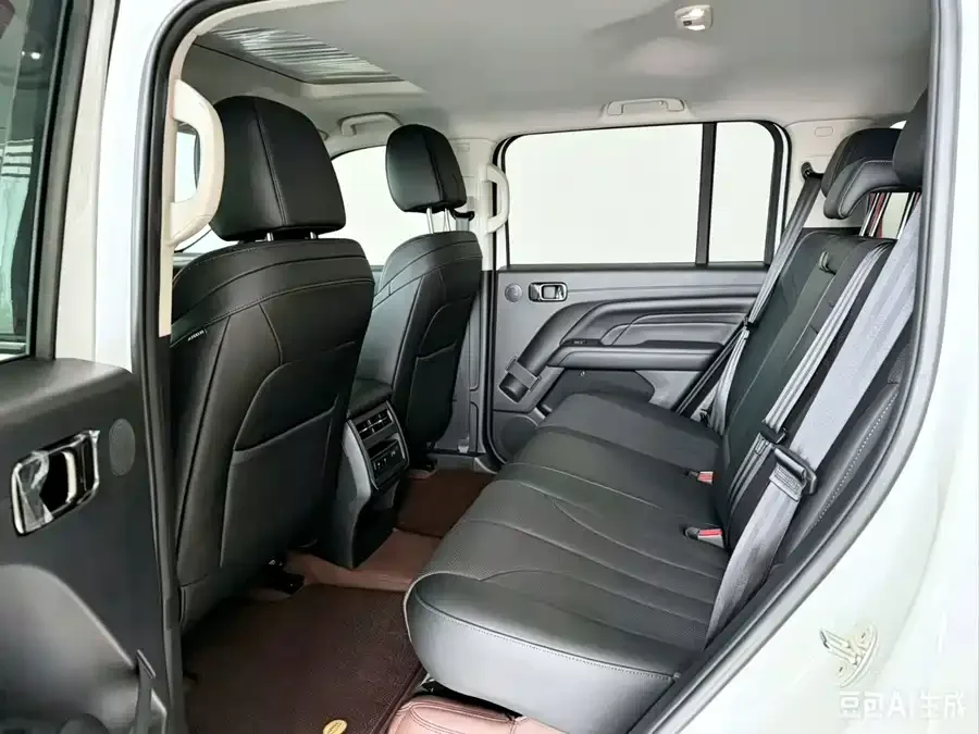 Haval H9 Haval H9 2024 2.0T Gasoline 4WD Explorer Edition 2025 — миниатюра 2