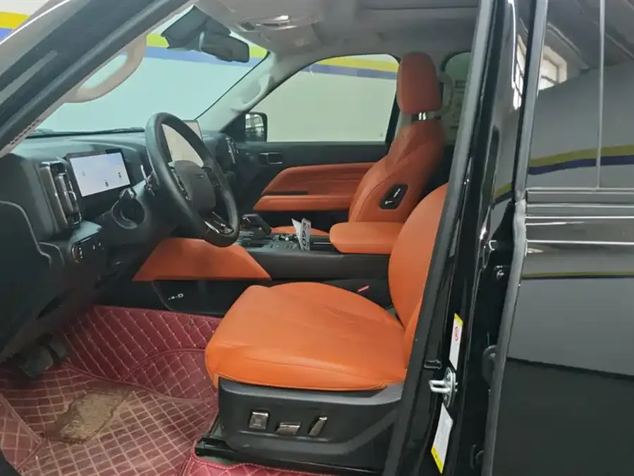 Haval H9 Haval H9 2024 2.0T Gasoline 4WD Extreme Edition 2024 — миниатюра 3