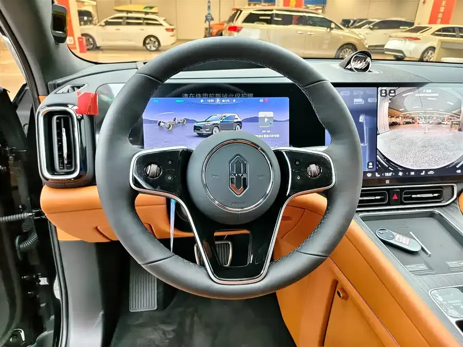 AITO M9 Wenjie M9 2025 Extended Range Ultra Edition 52kWh 6-Seat Version (192-line LiDAR) 2026 — миниатюра 3