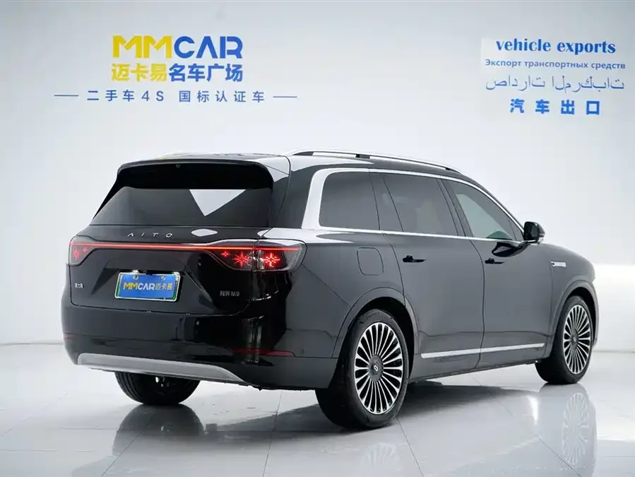 AITO M9 Wenjie M9 2024 Extended Range Max Edition 42kWh 6-seater Edition 2024 — миниатюра 4