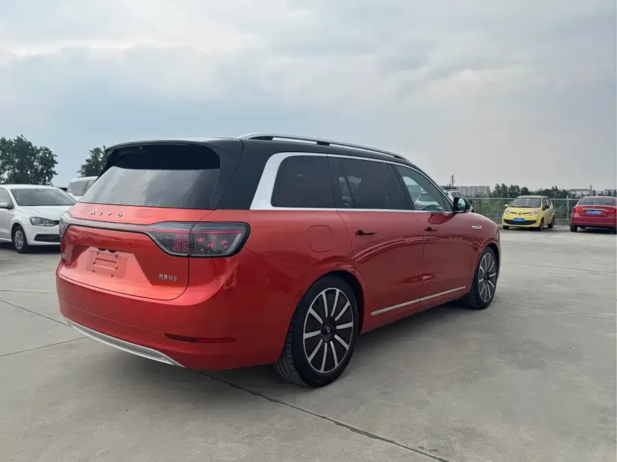 AITO M9 M9 2024 Extended Range Ultra Edition 42kWh 6-seater Edition 2024 — миниатюра 2