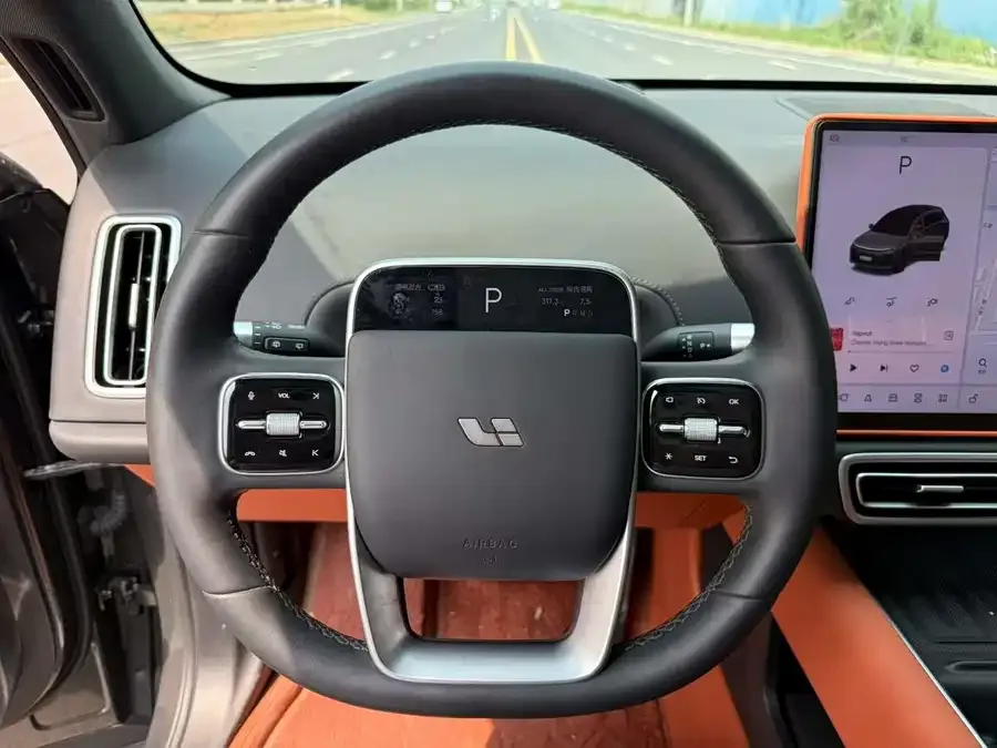 Li Xiang L6 Ideal L6 2024 Pro 2024 — миниатюра 2