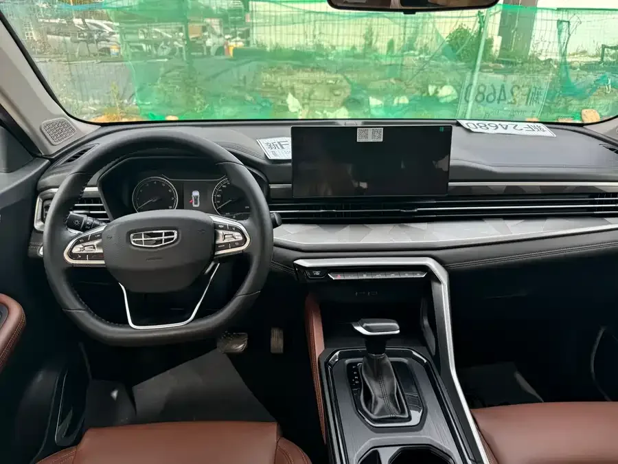 Geely Vision X6 Vision X6 2021 PRO 1.4T Automatic Premium Edition 2023 — миниатюра 2