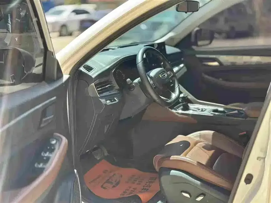 Geely Vision X6 Vision X6 2021 PRO 1.4T Automatic Premium Edition 2023 — миниатюра 4
