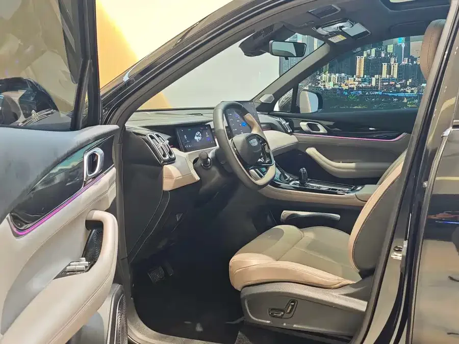 Geely Atlas L Boyue L 2025 fourth generation 1.5TD DCT Shanhe 2025 — миниатюра 2