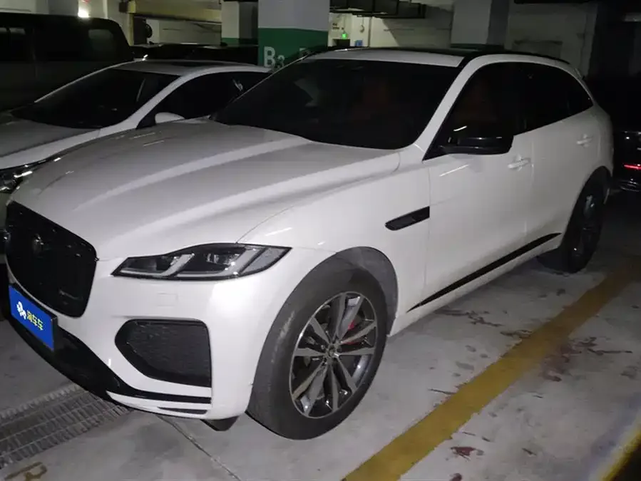 Jaguar F-Pace 2024 P250 R-Dynamic SE 2024 — фото 1, купить с доставкой в Москву