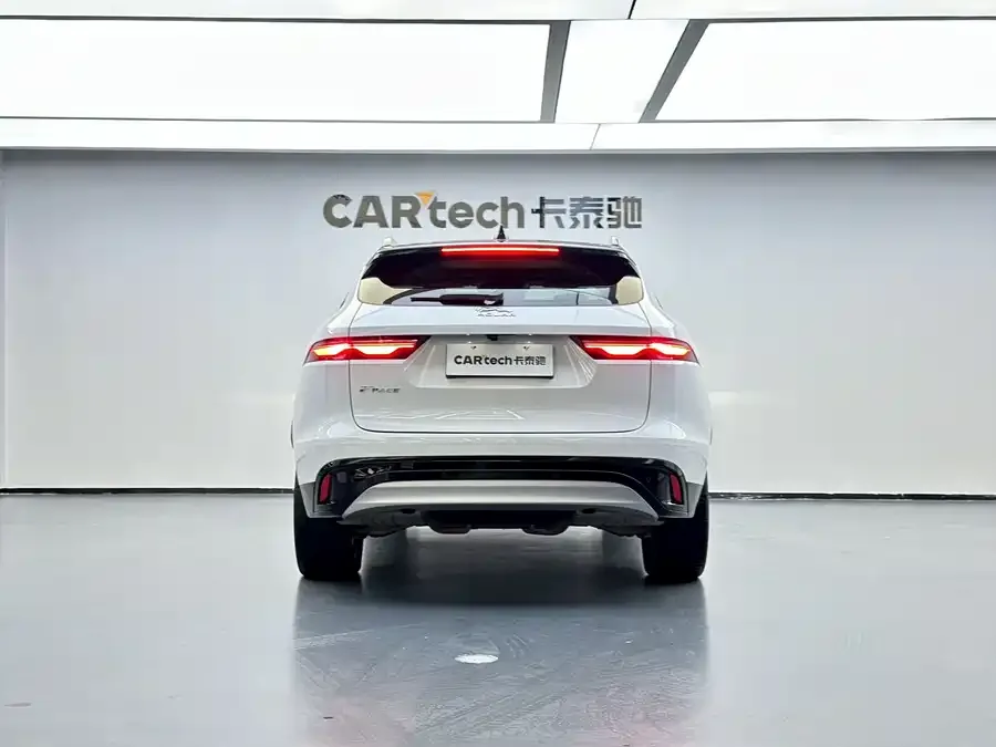 Jaguar F-Pace 2022 P250 HSE 2022 — миниатюра 2