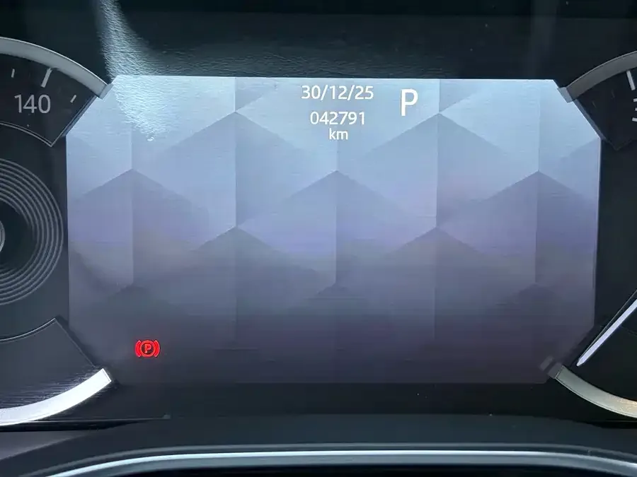Jaguar F-Pace 2023 P250 R-Dynamic BLACK 2023 — миниатюра 4