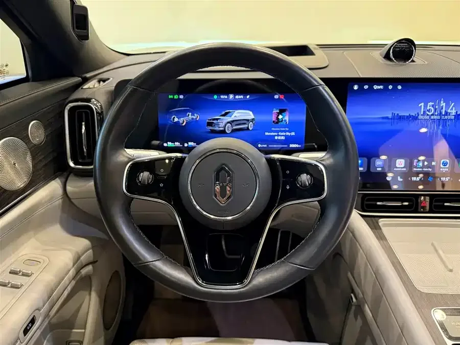 AITO M9 M9 2024 Extended Range Ultra Edition 42kWh 6-seater Edition 2024 — миниатюра 5