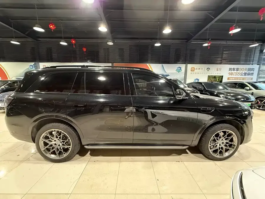 AITO M9 Wenjie M9 2024 Extended Range Max Edition 52kWh 6-seater Edition 2024 — миниатюра 4
