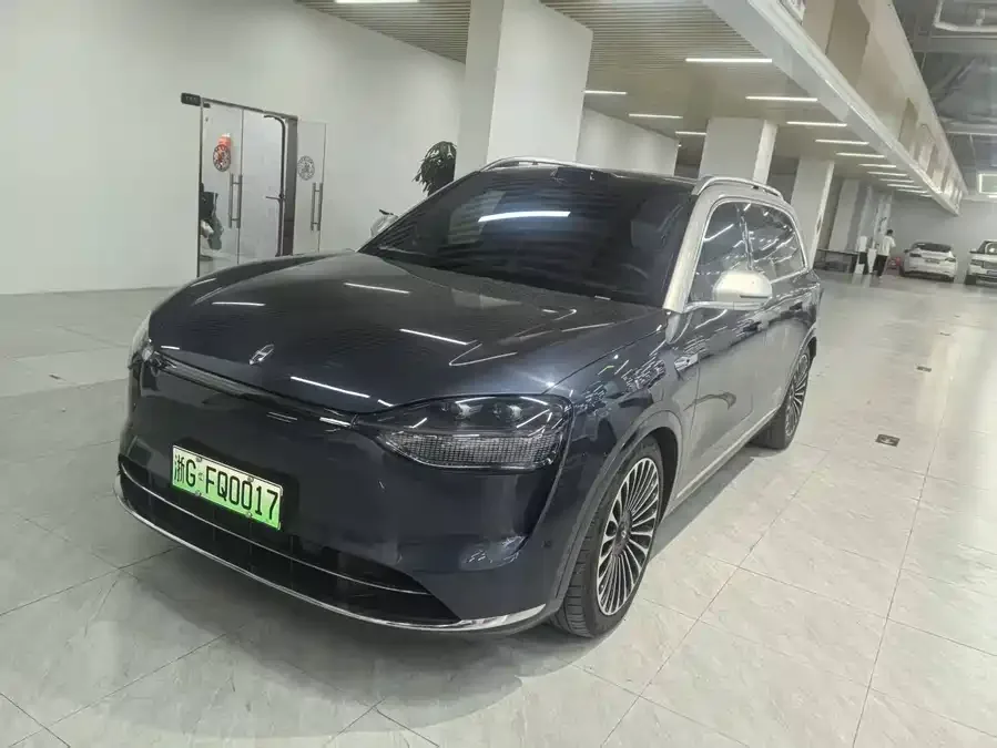 AITO M9 Wenjie M9 2024 Extended Range Max Edition 52kWh 6-seater Edition 2024 — миниатюра 2