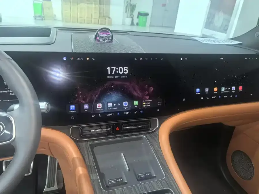AITO M9 Wenjie M9 2024 Extended Range Max Edition 52kWh 6-seater Edition 2024 — миниатюра 4