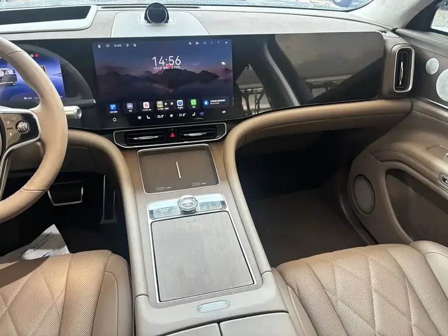 AITO M9 M9 2024 Extended Range Ultra Edition 52kWh 6-seater Edition 2025 — миниатюра 3