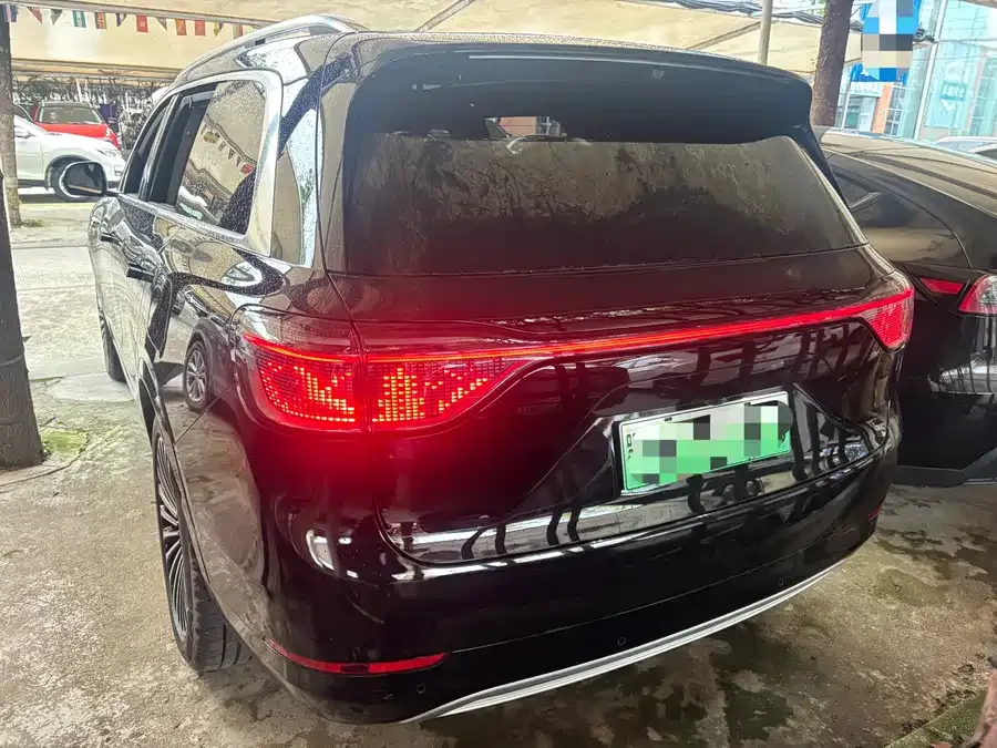AITO M9 M9 2024 Extended Range Ultra Edition 52kWh 6-seater Edition 2025 — миниатюра 5