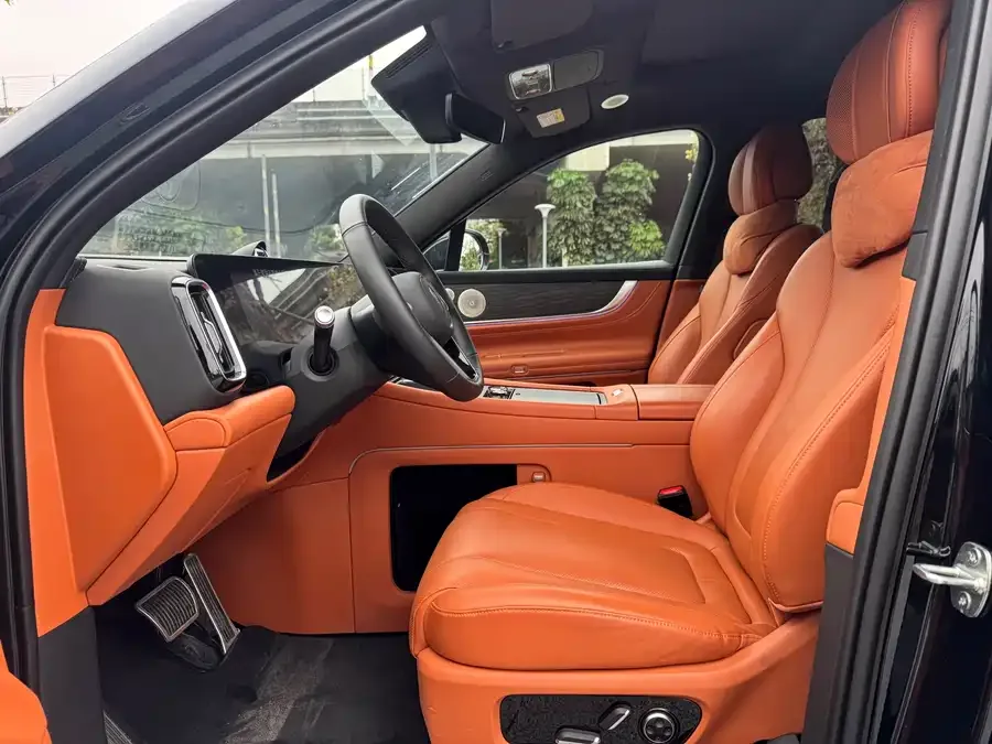 AITO M9 M9 2024 Extended Range Ultra Edition 42kWh 6-seater Edition 2025 — миниатюра 4