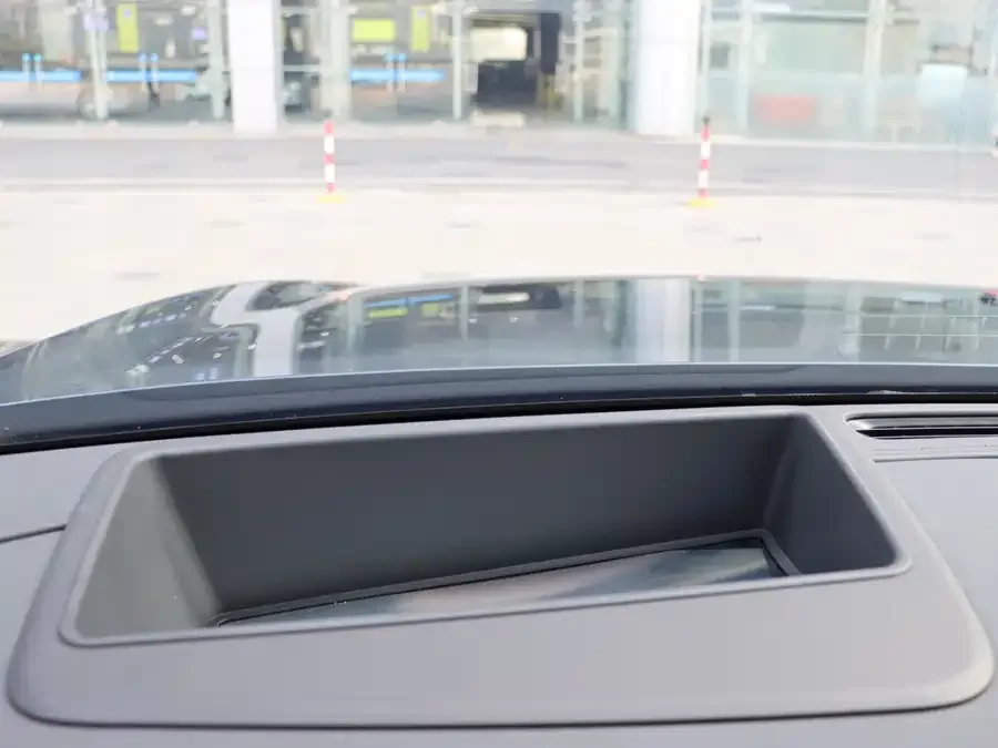 AITO M9 Wenjie M9 2025 Extended Range Max Edition 52kWh 6-Seater (192-line LiDAR) 2025 — миниатюра 5