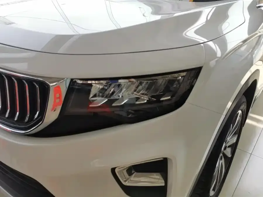 Geely Okavango Haoyue 2022 1.8TD Automatic Premium 7 Seaters 2022 — миниатюра 5