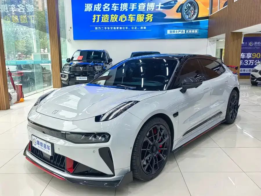 Zeekr 001 FR 2024