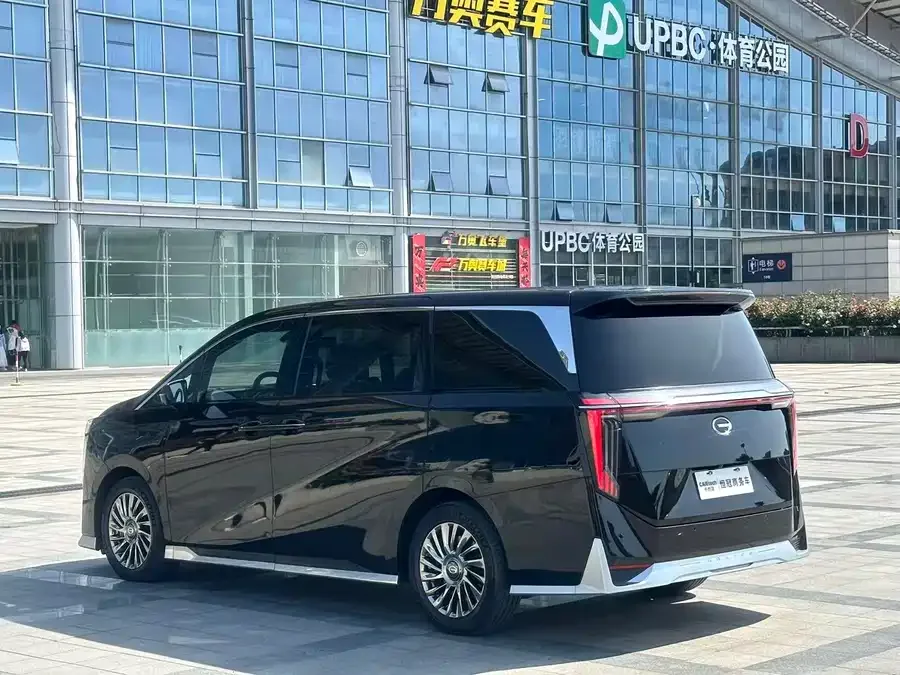 GAC Trumpchi M8 Trumpchi M8 2023 Grandmaster Series 400T Flagship Edition 2023 — миниатюра 2