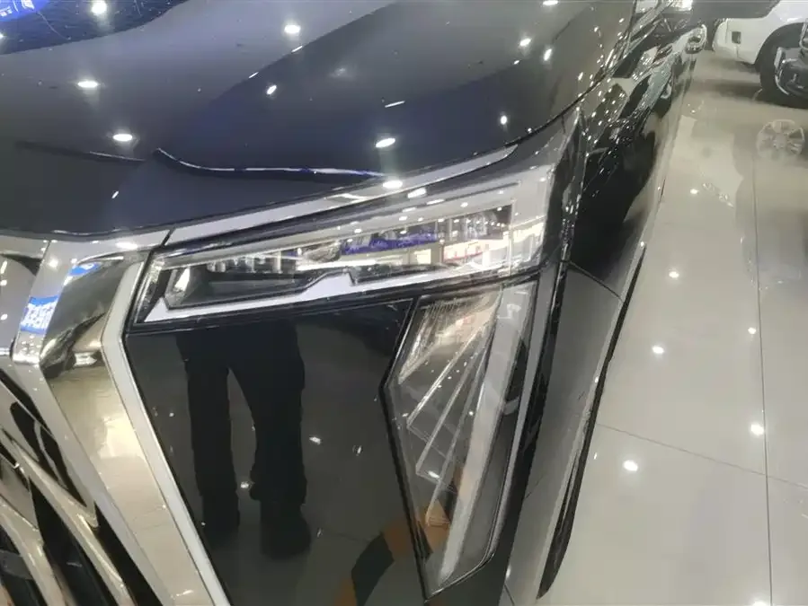 GAC Trumpchi M8 Trumpchi M8 2023 Grandmaster Series 400T Flagship Edition 2023 — миниатюра 2