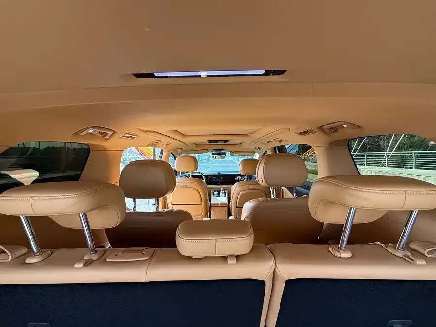 Voyah Lantu Dreamer 2022 Lantu Dreamer Low Carbon Edition + Smart Driving Package 2022 — миниатюра 5