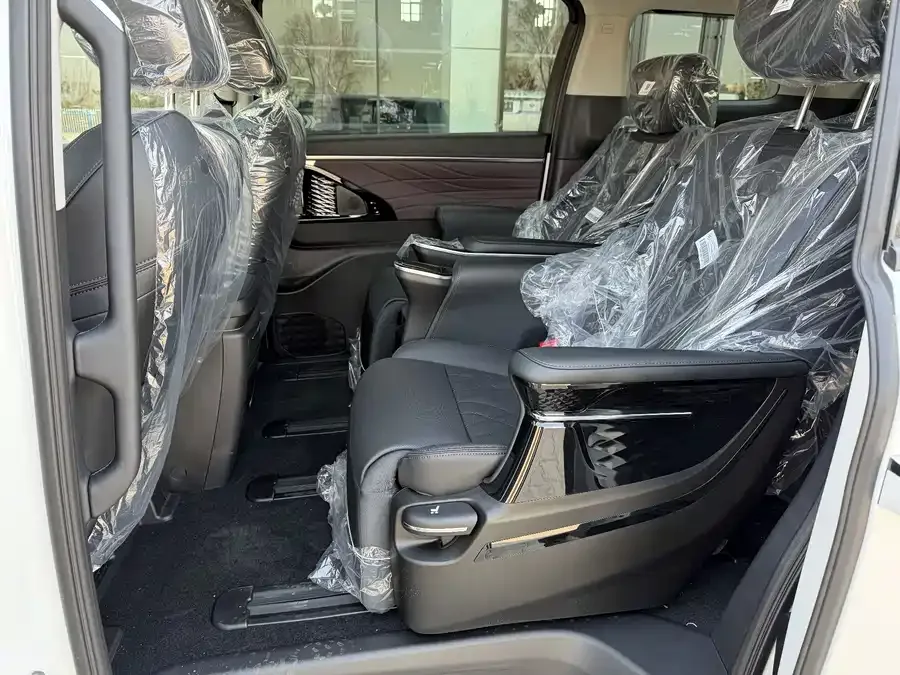 GAC Trumpchi M8 Trumpchi M8 2024 Master Series 400T Premium Edition 2026 — миниатюра 3