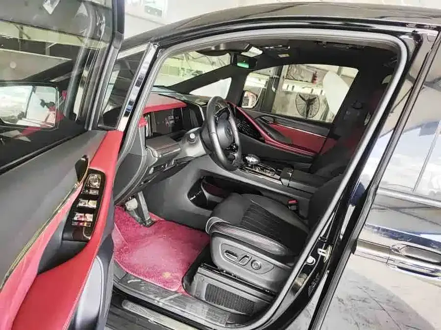 GAC Trumpchi M8 Trumpchi M8 2023 Grandmaster Series 400T Supreme Edition 2024 — миниатюра 2