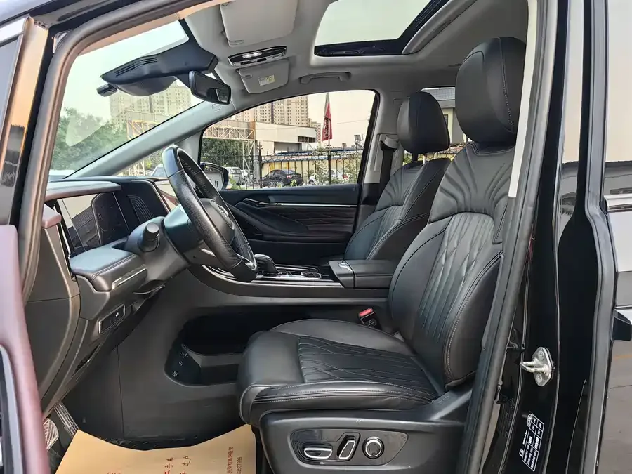 GAC Trumpchi M8 Trumpchi M8 2024 Master Series 400T Supreme Edition 2024 — миниатюра 3