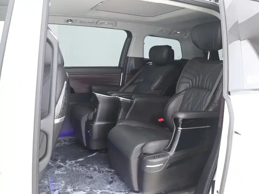 GAC Trumpchi M8 Trumpchi M8 2024 Master Series 400T Supreme Edition 2023 — миниатюра 2