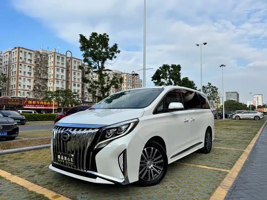 GAC Trumpchi M8 2022