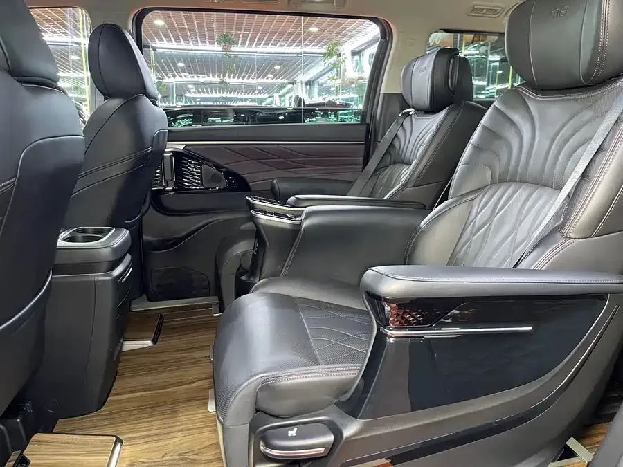GAC Trumpchi M8 Trumpchi M8 2024 Master Series 400T Premium Edition 2025 — миниатюра 3