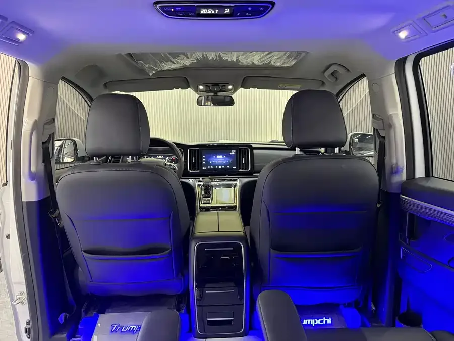 GAC Trumpchi M8 Trumpchi M8 2024 Lingxiu Series 390T Luxury Edition 2024 — миниатюра 3