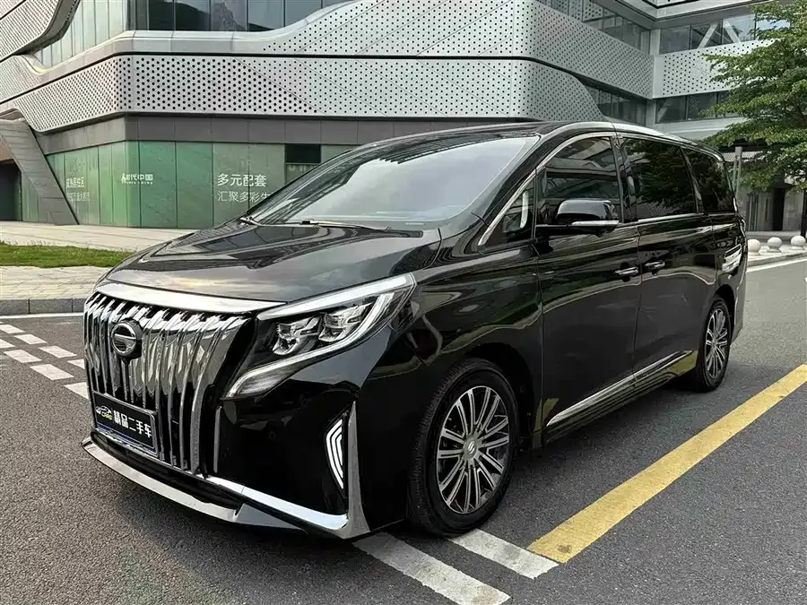GAC Trumpchi M8 2022